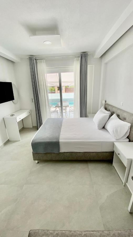 Interni Luxury Living Apartment Nikiti  Bagian luar foto