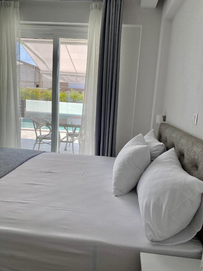 Interni Luxury Living Apartment Nikiti  Bagian luar foto
