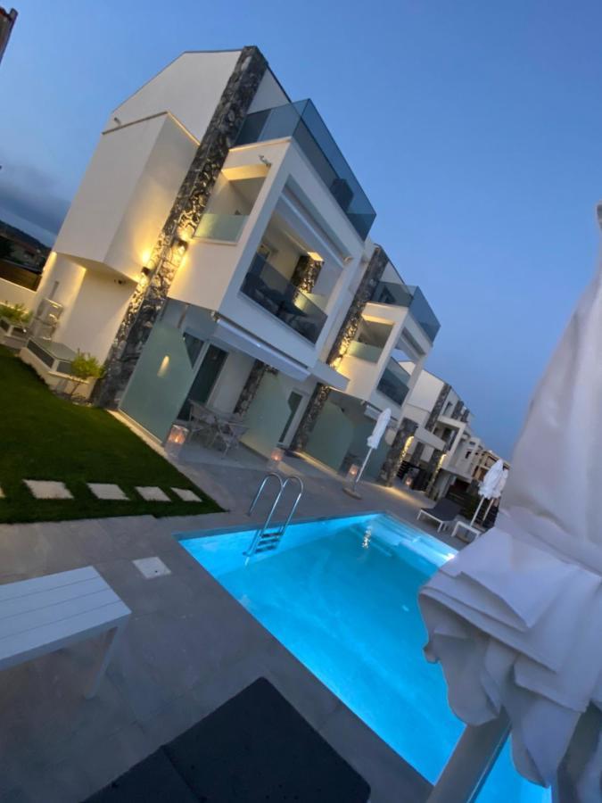 Interni Luxury Living Apartment Nikiti  Bagian luar foto