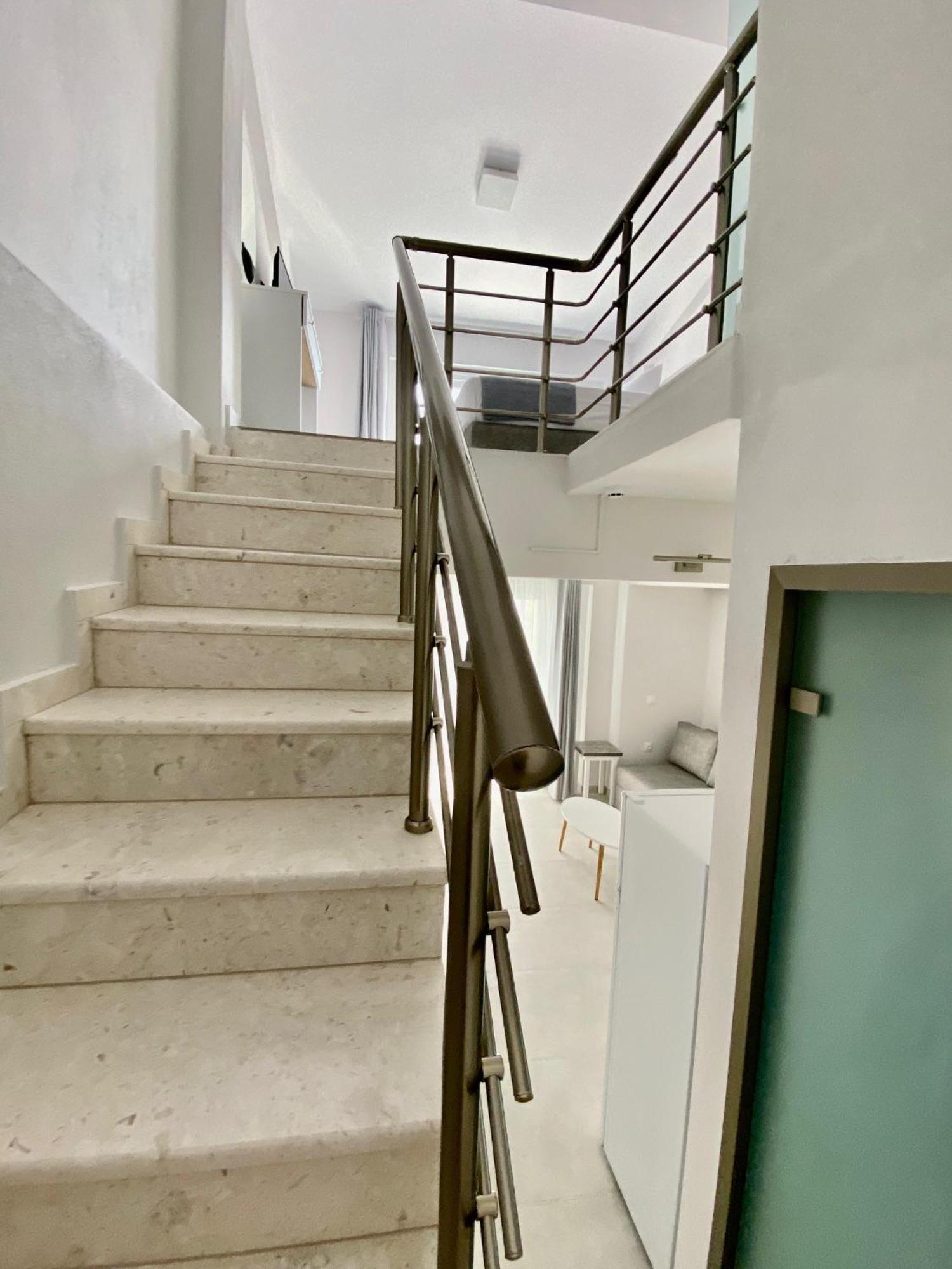 Interni Luxury Living Apartment Nikiti  Bagian luar foto