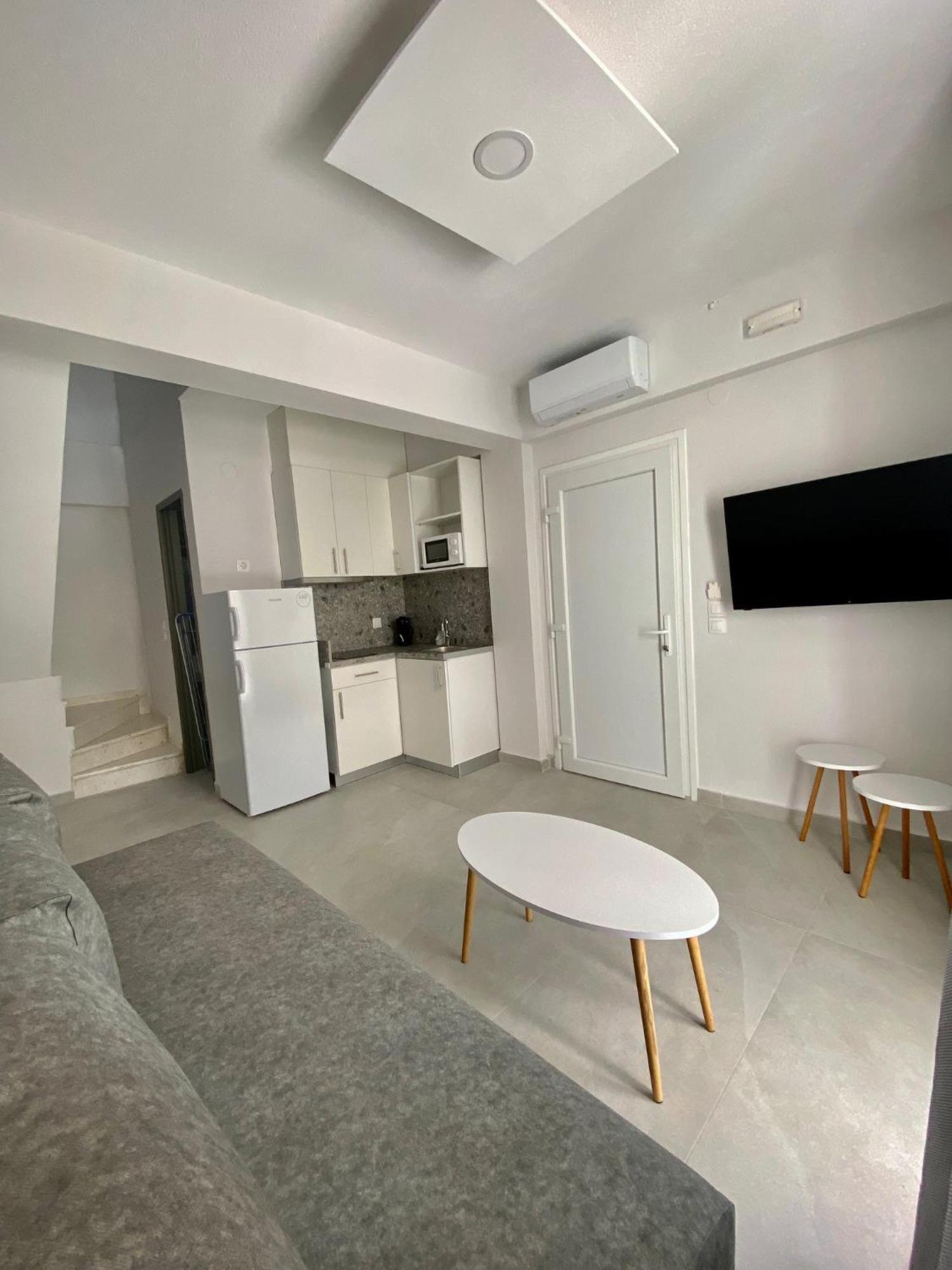 Interni Luxury Living Apartment Nikiti  Bagian luar foto