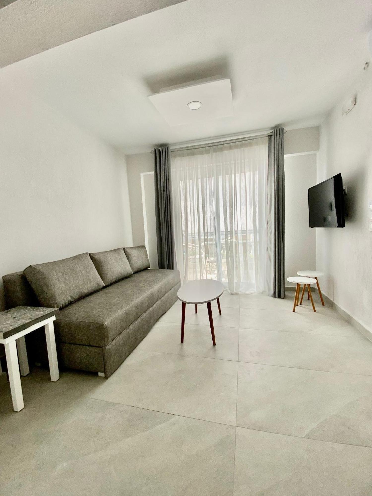 Interni Luxury Living Apartment Nikiti  Bagian luar foto